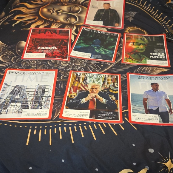 TIME Magazine Covers Display - Red-Edged Collection - Picture 1 of 1